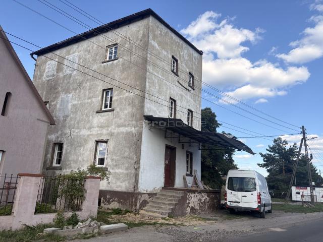 Komercyjne lokal na sprzedaż