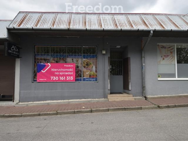 Komercyjne lokal na sprzedaż