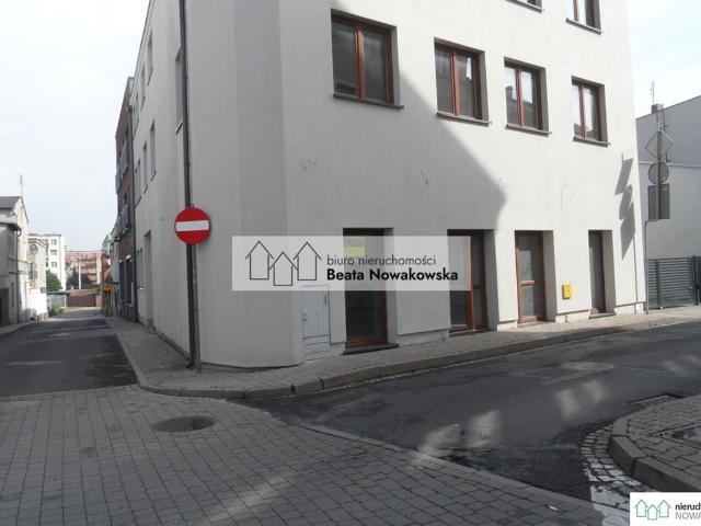 Komercyjne lokal na sprzedaż