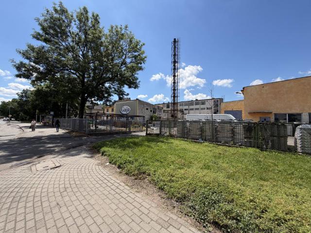 Komercyjne lokal na sprzedaż