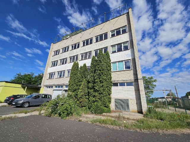 Komercyjne lokal na sprzedaż