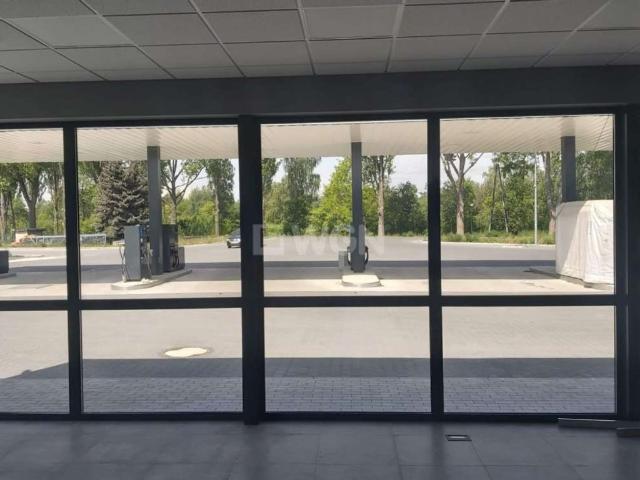 Komercyjne lokal na sprzedaż