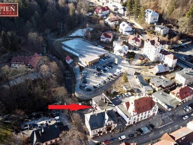 Komercyjne lokal na sprzedaż