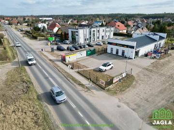 Komercyjne lokal na sprzedaż