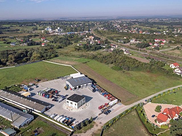 Komercyjne lokal na sprzedaż