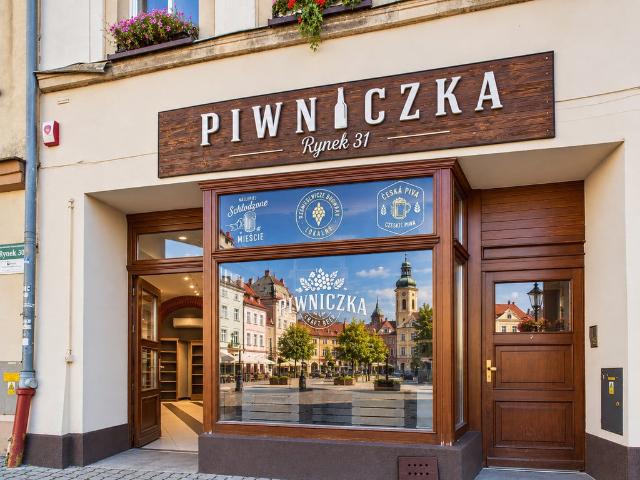 Komercyjne lokal na sprzedaż