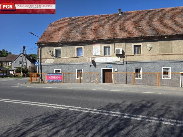 Komercyjne lokal na sprzedaż