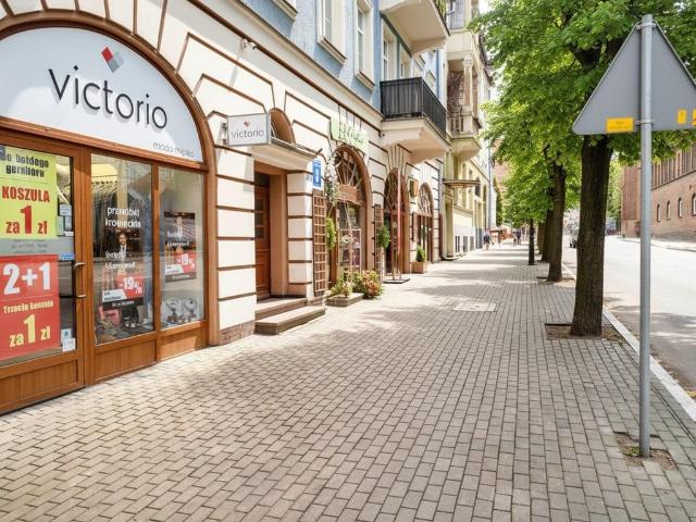 Komercyjne lokal na sprzedaż, Armii Krajowej