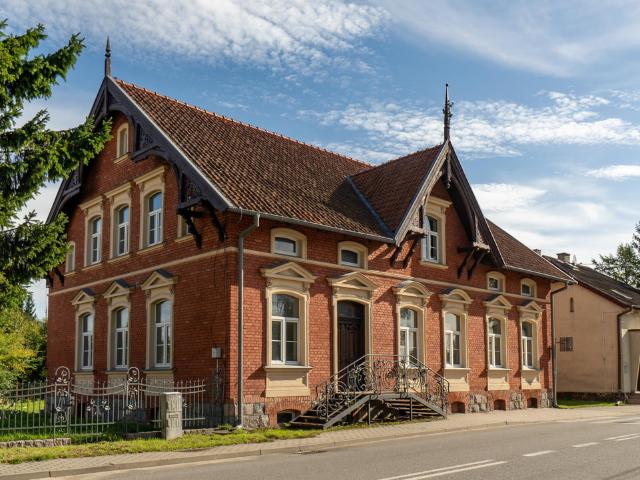 Komercyjne lokal na sprzedaż, Dworcowa