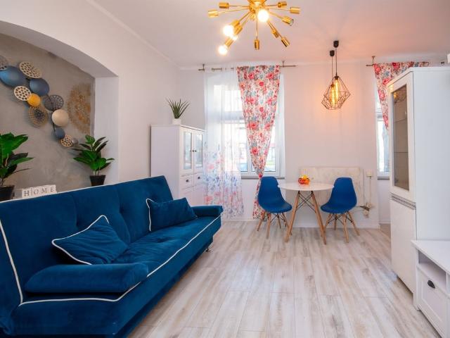 Komercyjne lokal na sprzedaż, Jelenia Góra, Śródmieście