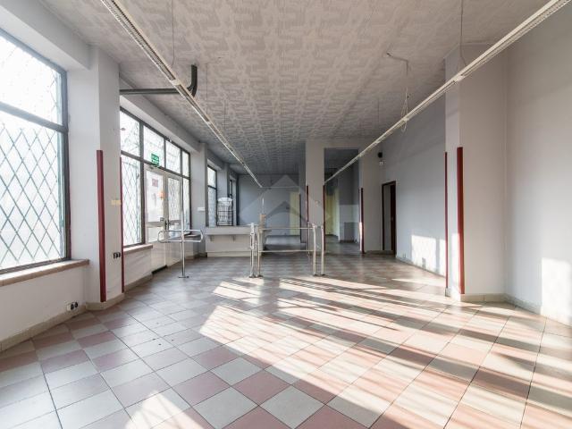 Komercyjne lokal na sprzedaż, Ogrody