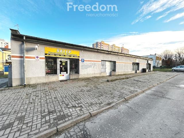 Komercyjne lokal na sprzedaż