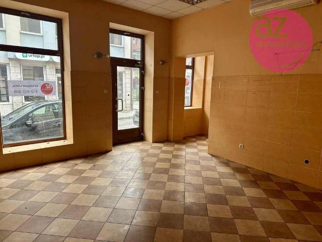 Komercyjne lokal na sprzedaż, Nowy Sącz