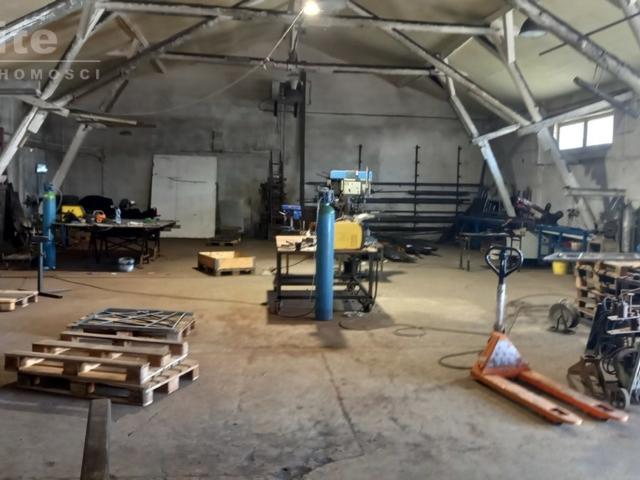 Komercyjne lokal na sprzedaż, Pyrzycka