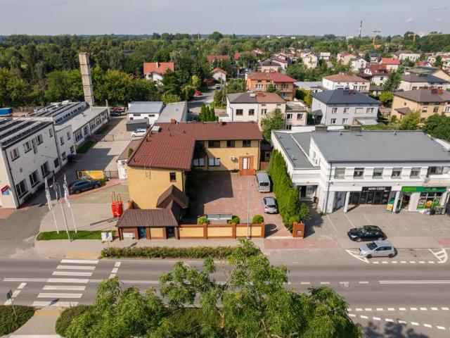 Komercyjne lokal na sprzedaż, Warszawska