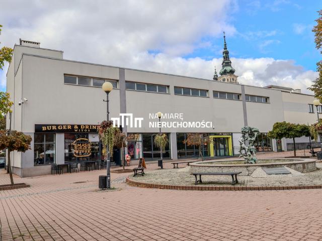 Komercyjne lokal na sprzedaż, Tarnobrzeg, Plac Głowackiego