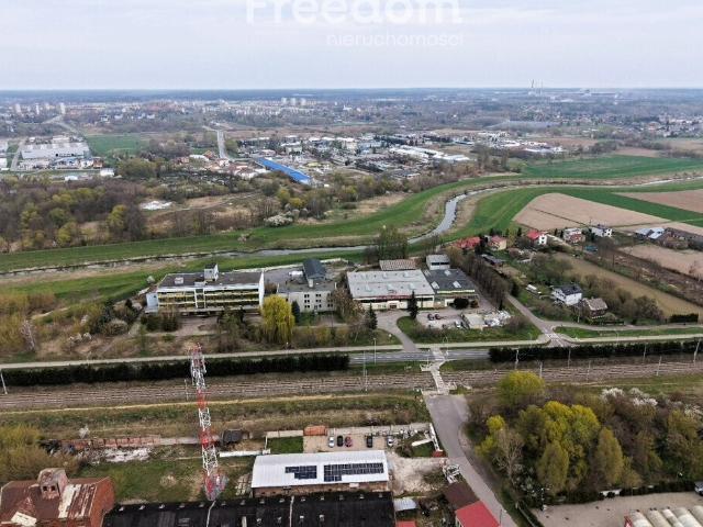 Komercyjne lokal na wynajem, Aleja 25 lecia Wolności