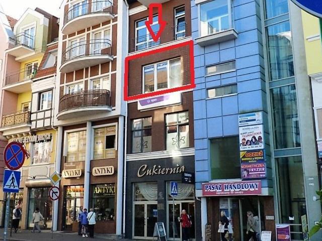 Komercyjne lokal na wynajem, Armii Krajowej