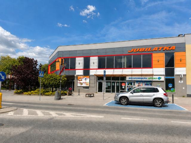 Komercyjne lokal na wynajem, Kolejowa