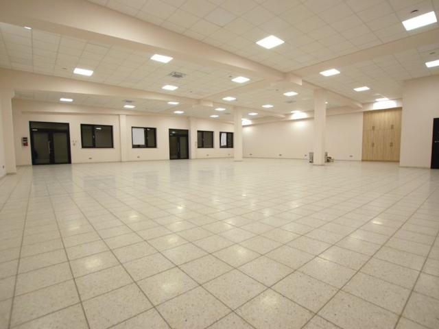 Komercyjne lokal na wynajem, Kielce, Nowy Folwark, Rolna