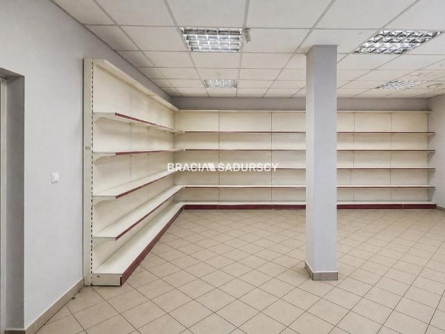 Komercyjne lokal na wynajem, Kraków, Bieńczyce