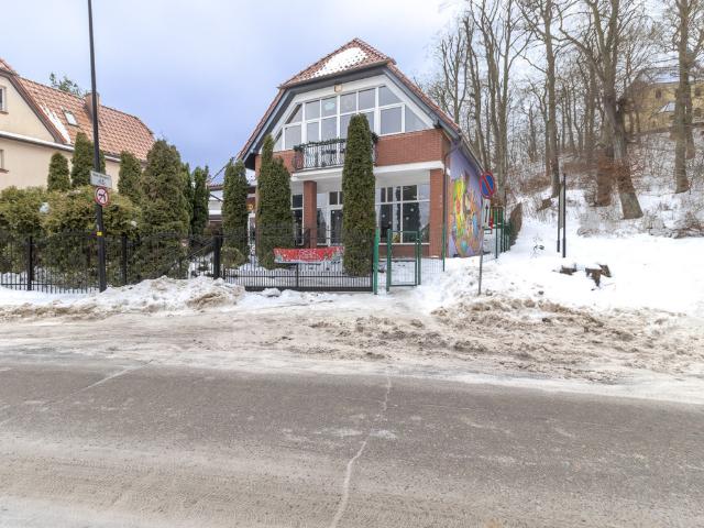 Komercyjne lokal na wynajem, Harcerska