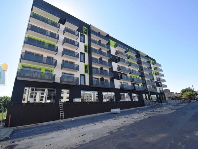 Komercyjne lokal na wynajem, Strzelców