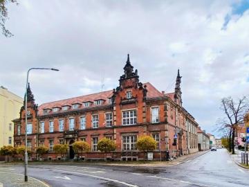 Komercyjne lokal na wynajem, Piastowska