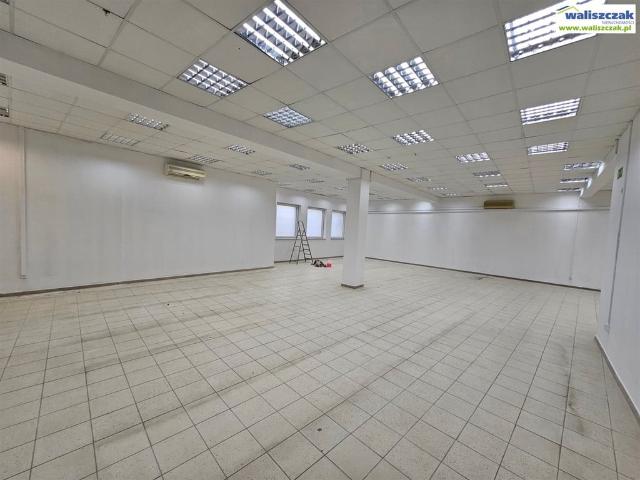 Komercyjne lokal na wynajem, Piotrków Trybunalski, Centrum, Słowackiego