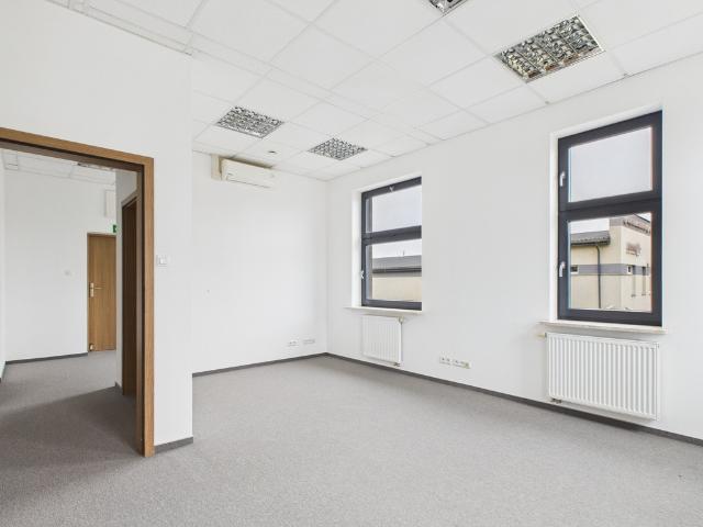Komercyjne lokal na wynajem, Warszawa, Chełmżyńska