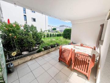 Komfort pur: Barrierefreie 4 Zimmer Wohnung mit Terrasse