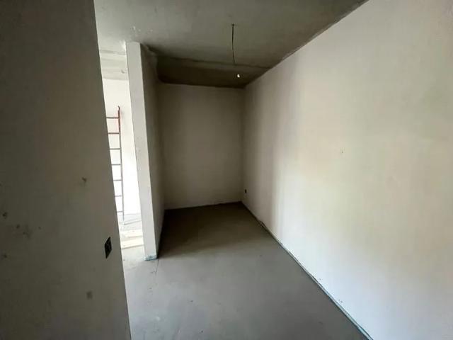 Komfortabel wohnen mit Ankleide und zusätzlichem Arbeitszimmer