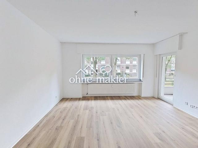 Komfortabel ausgestattete 3 Zi. Whg. mit BALKON und Wannenbad