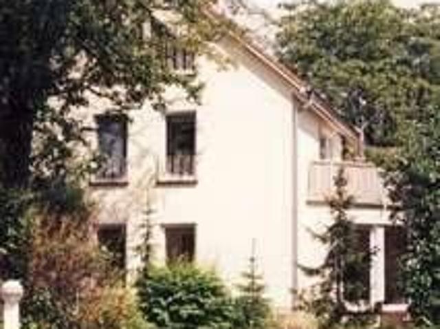 Komfortabele 3 Zimmerwohnung mit kleinem Garten