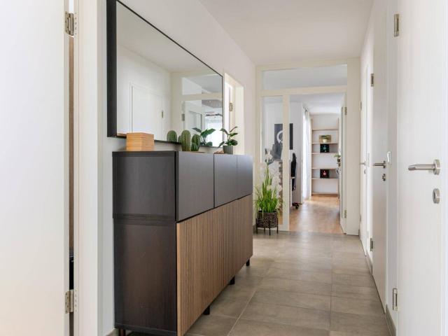 Komfortable 4 Zimmer Wohnung · Einfach einziehen, einfach leben