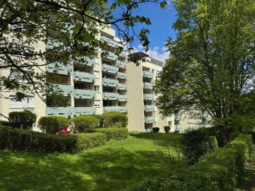 Hoffeld, Stuttgart - Balkon, Aufzug