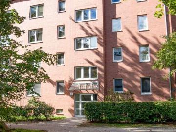 Komfortable 5 Zi Wohnung über 2 Etagen mit Balkon, Wohnküche und 2 Bädern