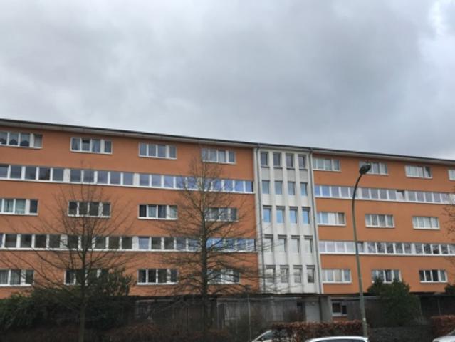 Komfortable 2 Zimmer Maisonettewohnung mit Balkon auf ca. 43 m² in Offenbach