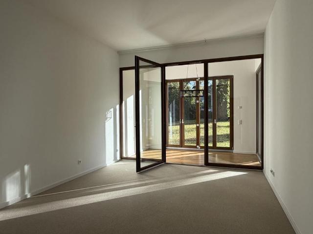 Komfortable 2 ZKB Erdgeschosswohnung mit Wintergarten in Bielefeld Mitte