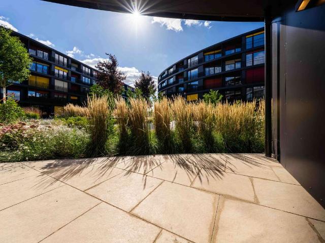 Komfortable 3 Zimmer Wohnung mit Kühldecken in Tech Standort Dresden – Marina Garden