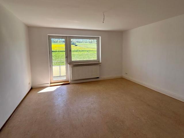 Komfortable 3 Zimmer Wohnung im 1 Obergeschoss in Hessisch Lichtenau