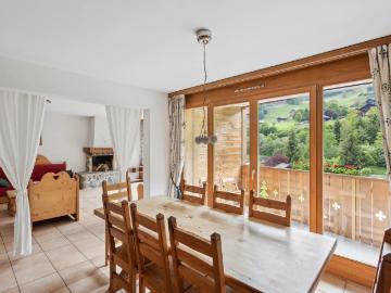 Val-d'Illiez, Bezirk Monthey, Wallis - Parkplatz