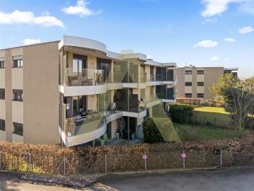 Komfortables und modernes Apartment in der Nähe des Sees