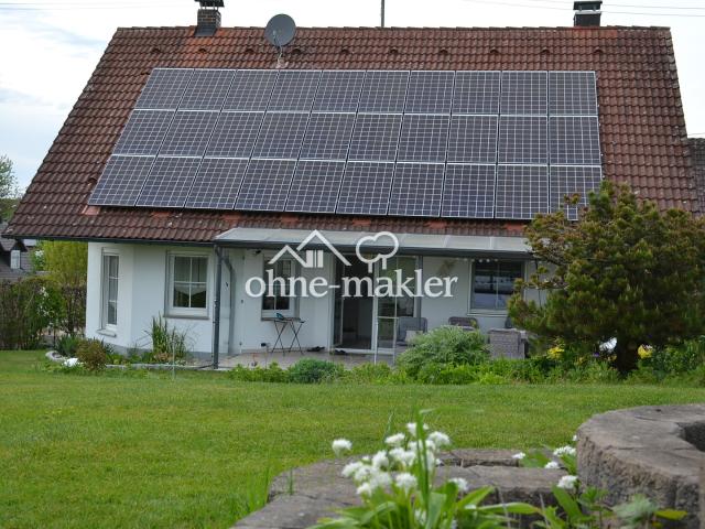 Komfortables Einfamilienhaus mit gepflegtem Garten in ruhiger, unverbaubarer Lage