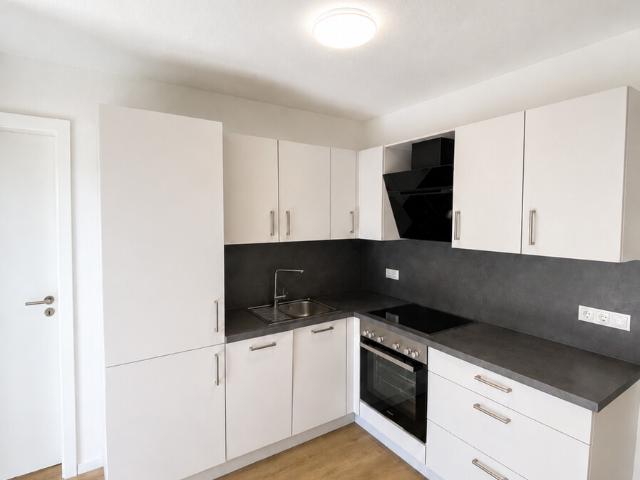 Komfortables Wohnen im Neubau – 3 Zimmer, Terrasse und Tiefgarage