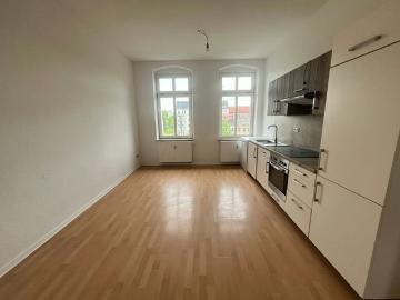 WG taugliche Wohnung mit Wohnküche