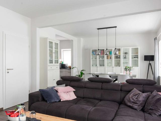 Komfortables Wohnen in Rastede: großzügige 4 Zimmer Erdgeschosswohnung Obj. 9879
