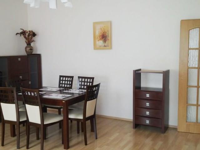 Komfortowy apartament 3 pokoje Centrum