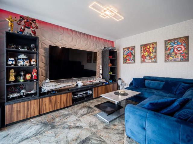 Komfortowy Apartament z Pełnym Wyposażeniem