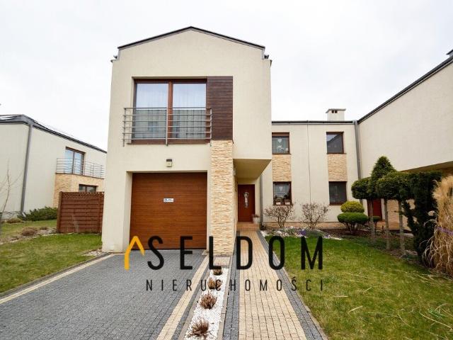Komfortowy bliźniak 138m² na Piekarach B, Legnica